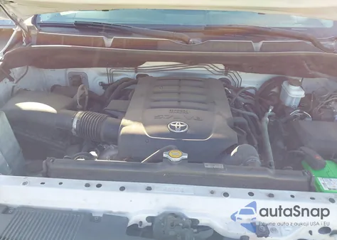 2015 Toyota Tundra Sr5 5.7L V8 z USA, uszkodzony, nr VIN 5TFRY5F11FX185561